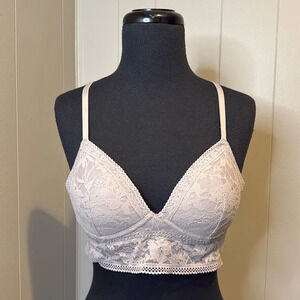 C Victoria’s Secret Women’s Small Lace Padded Strap Bra  Adjustable